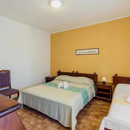 Malaspina Hotel & Resort Bosa Buitenkant foto